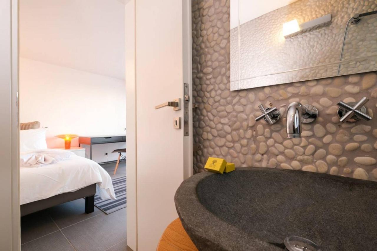 Ferienwohnung Urban Luxury homm Apt. in Deinokratous Str. Athen Exterior foto