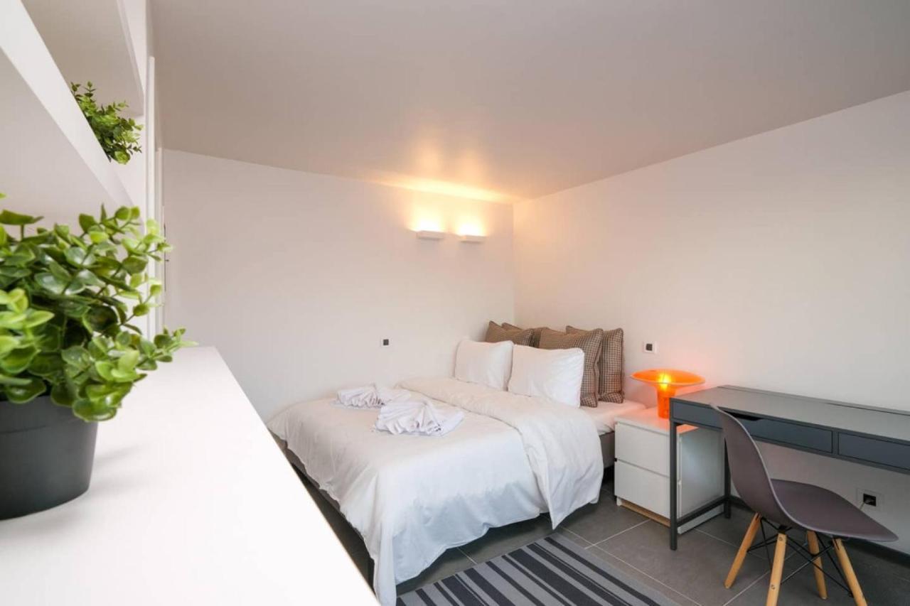Ferienwohnung Urban Luxury homm Apt. in Deinokratous Str. Athen Exterior foto