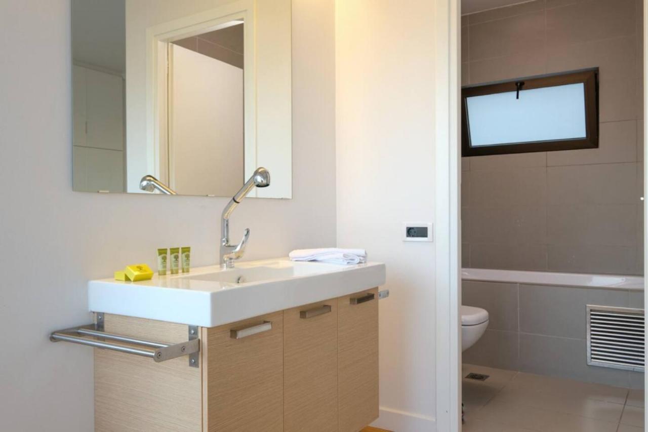 Ferienwohnung Urban Luxury homm Apt. in Deinokratous Str. Athen Exterior foto
