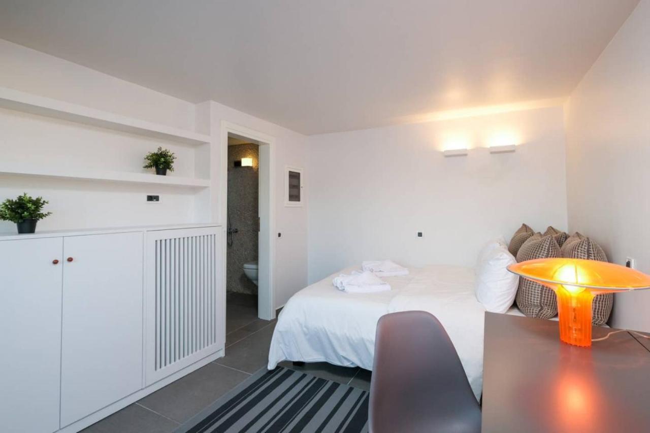 Ferienwohnung Urban Luxury homm Apt. in Deinokratous Str. Athen Exterior foto